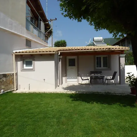 Patsis Appartment Ipsos Exterior photo